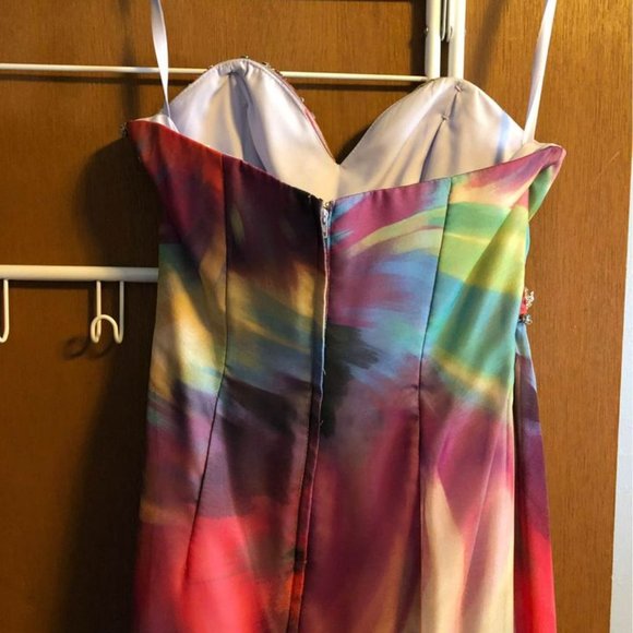 PROM DRESS - Picture 3 of 5